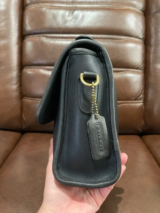 Vintage Coach Court Bag - Picture 5 of 10